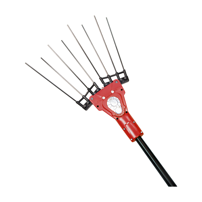 Particolare Asticelle scuotiolive a batteria ATTILA TELESCOPICO 18V ATSC510-4x4